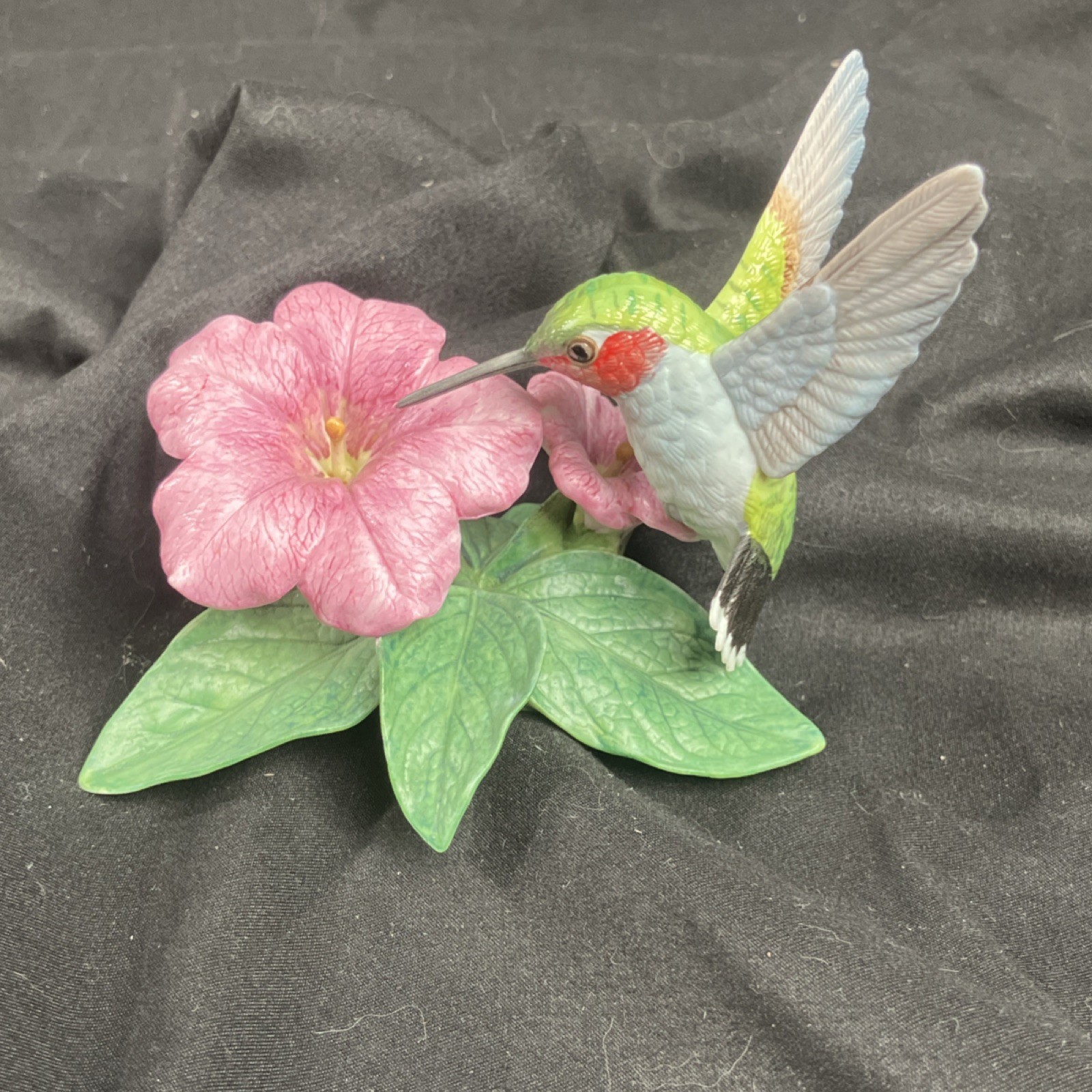 Lenox Hummingbird Fine Porcelain Figurine with Pink Flower vintage Lenox Hummingbird Fine Porcelain Figurine with Pink Flower vintage