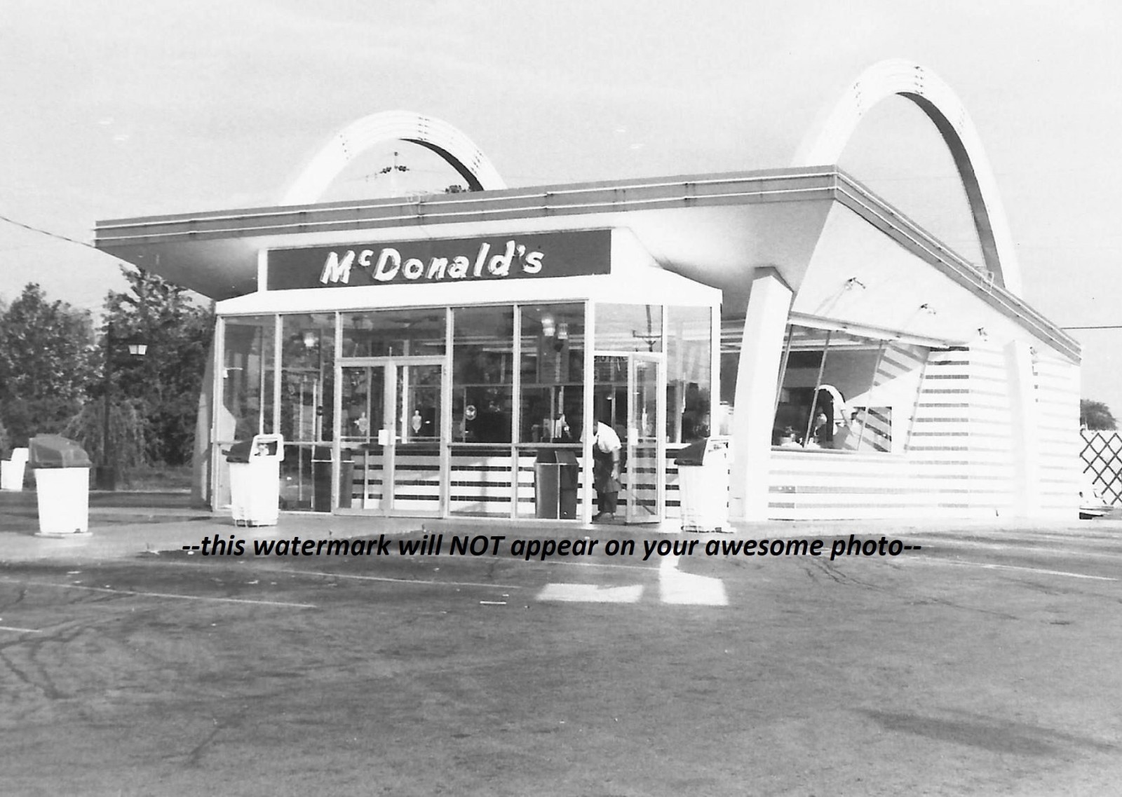 Vintage Route 66 McDonald's Restaurant PHOTO Sign Drive-In Diner, 1958 Missouri Vintage Route 66 McDonald's Restaurant PHOTO Sign Drive-In Diner, 1958 Missouri