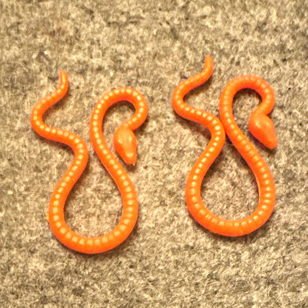 Vintage 1980 Star Wars Collectible Yoda Action Figure Accessory Orange Snakes Vintage 1980 Star Wars Collectible Yoda Action Figure Accessory Orange Snakes