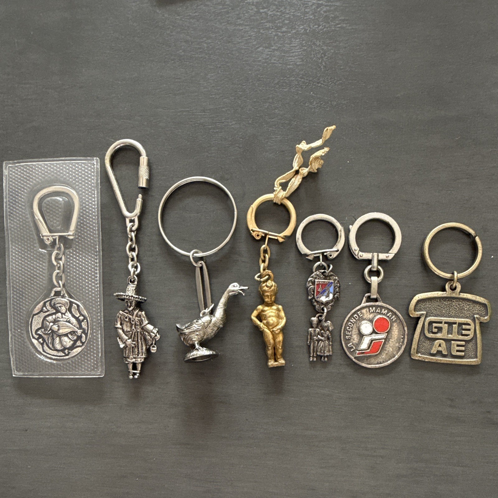 Lot of 7 Modern Advertising Metal Keychains w/ Detachable Keyring Lot of 7 Modern Advertising Metal Keychains w/ Detachable Keyring