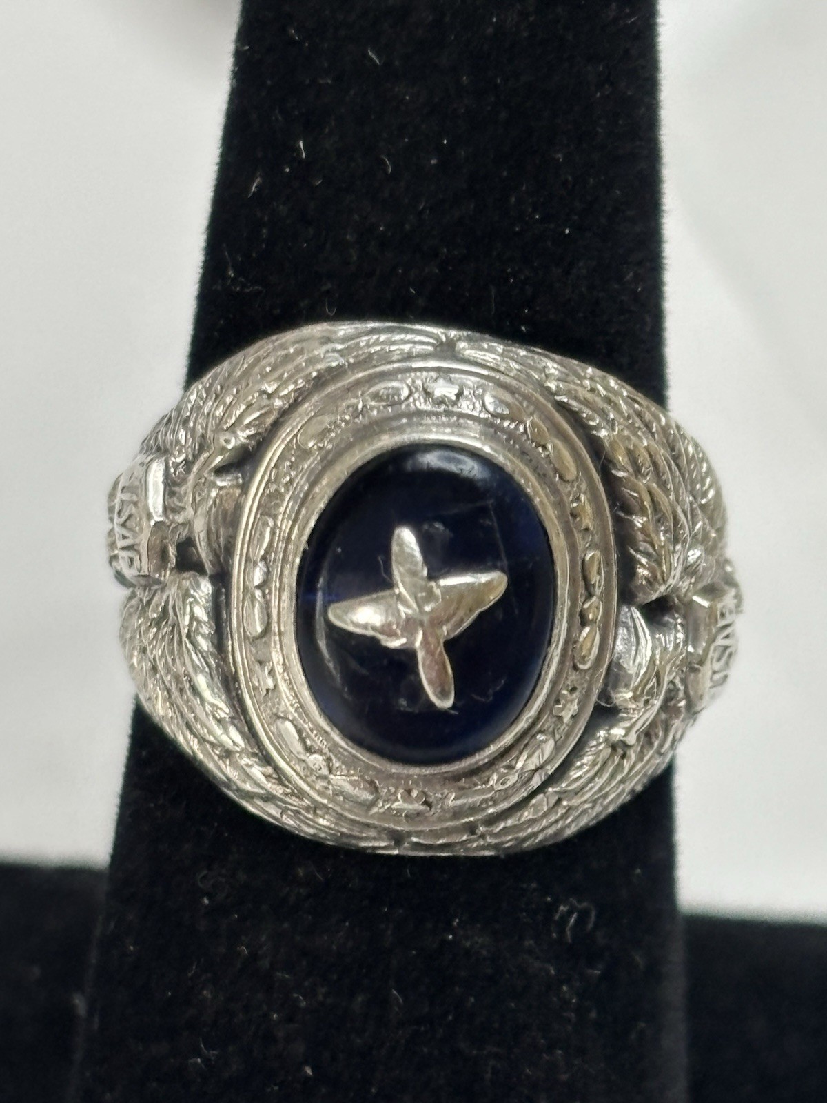 Vintage Sterling Silver US Air Force Signet Ring Size 7   5.74grams