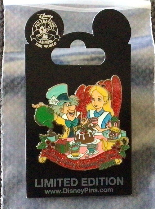 Disney Alice in Wonderland A Very Merry Holiday 2016 LE 1000 Cast Exclusive Pin Disney Alice in Wonderland A Very Merry Holiday 2016 LE 1000 Cast Exclusive Pin