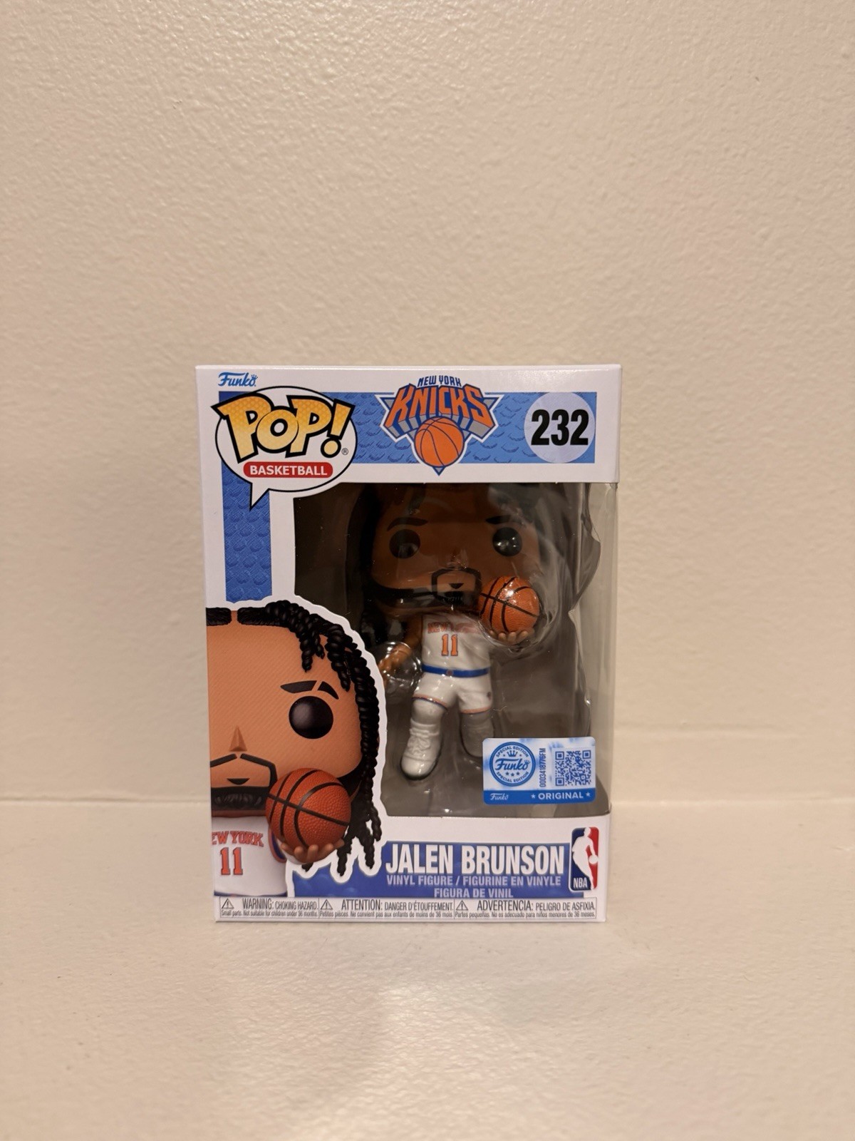 Jalen Brunson (New York Knicks) NBA Funko Pop Exclusive #232 +Protector In Hand Jalen Brunson (New York Knicks) NBA Funko Pop Exclusive #232 +Protector In Hand