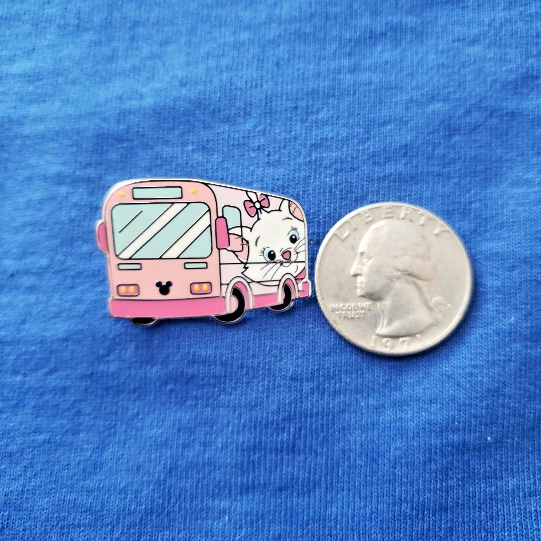 DLR - Marie - Disney Buses Set Hidden Mickey Disney Pin 2026 - Wave A DLR - Marie - Disney Buses Set Hidden Mickey Disney Pin 2026 - Wave A