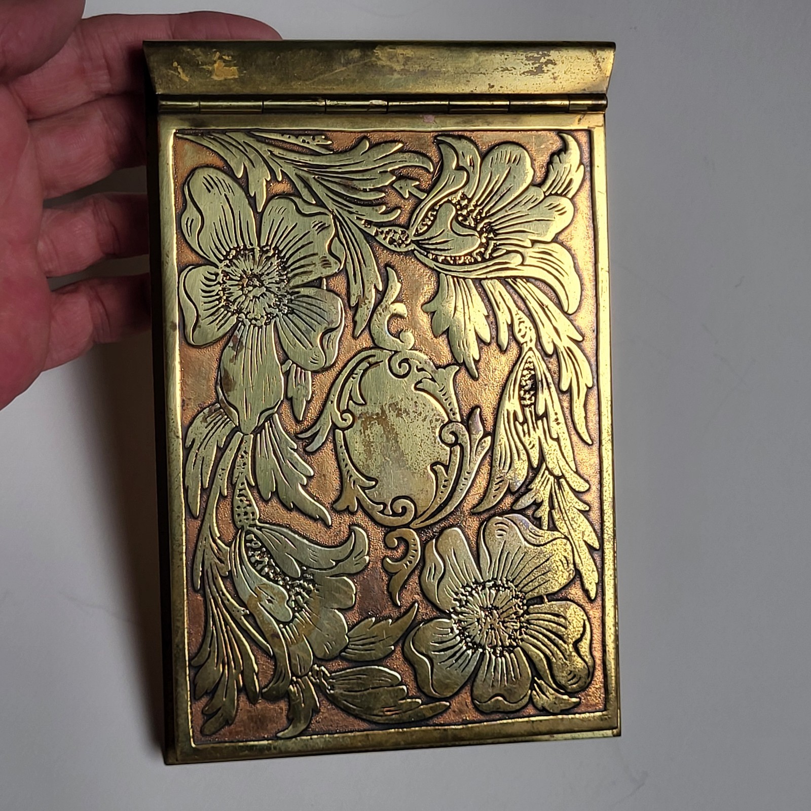 Antique  Brass Art Nouveau Notepad Paper Memo Card Holder Floral Poppy Design