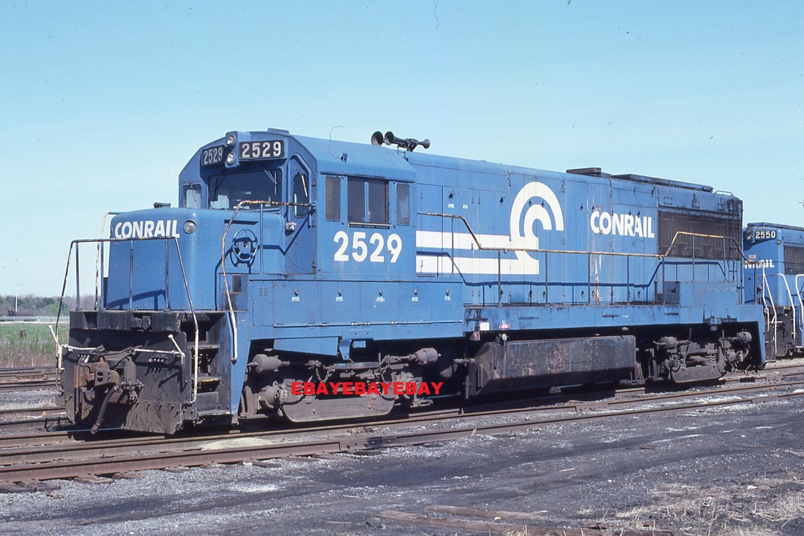 CONRAIL 2529 at SELKIRK NY in 81 ORIGINAL KODACHROME SLIDE CONRAIL 2529 at SELKIRK NY in 81 ORIGINAL KODACHROME SLIDE