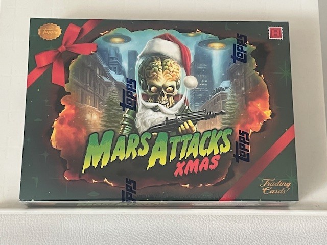 2026 TOPPS MARS ATTACKS XMAS CHRISTMAS HOBBY BOX (50 Cards) Brand New Sealed