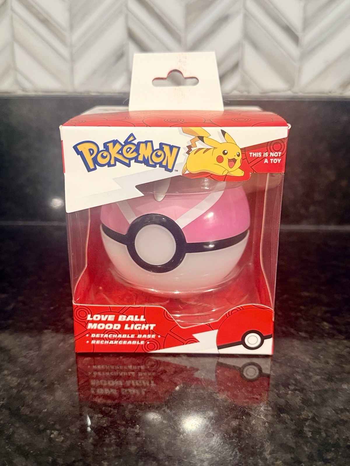 Pokémon Love Ball Mood Light Detachable Base Magnetic Charging Rechargeable Pokémon Love Ball Mood Light Detachable Base Magnetic Charging Rechargeable