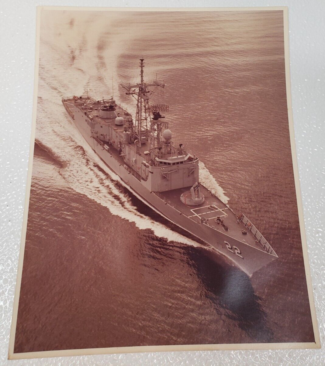 United States Navy USS Fahrion FFG-22 Official Photograph Oct 1981