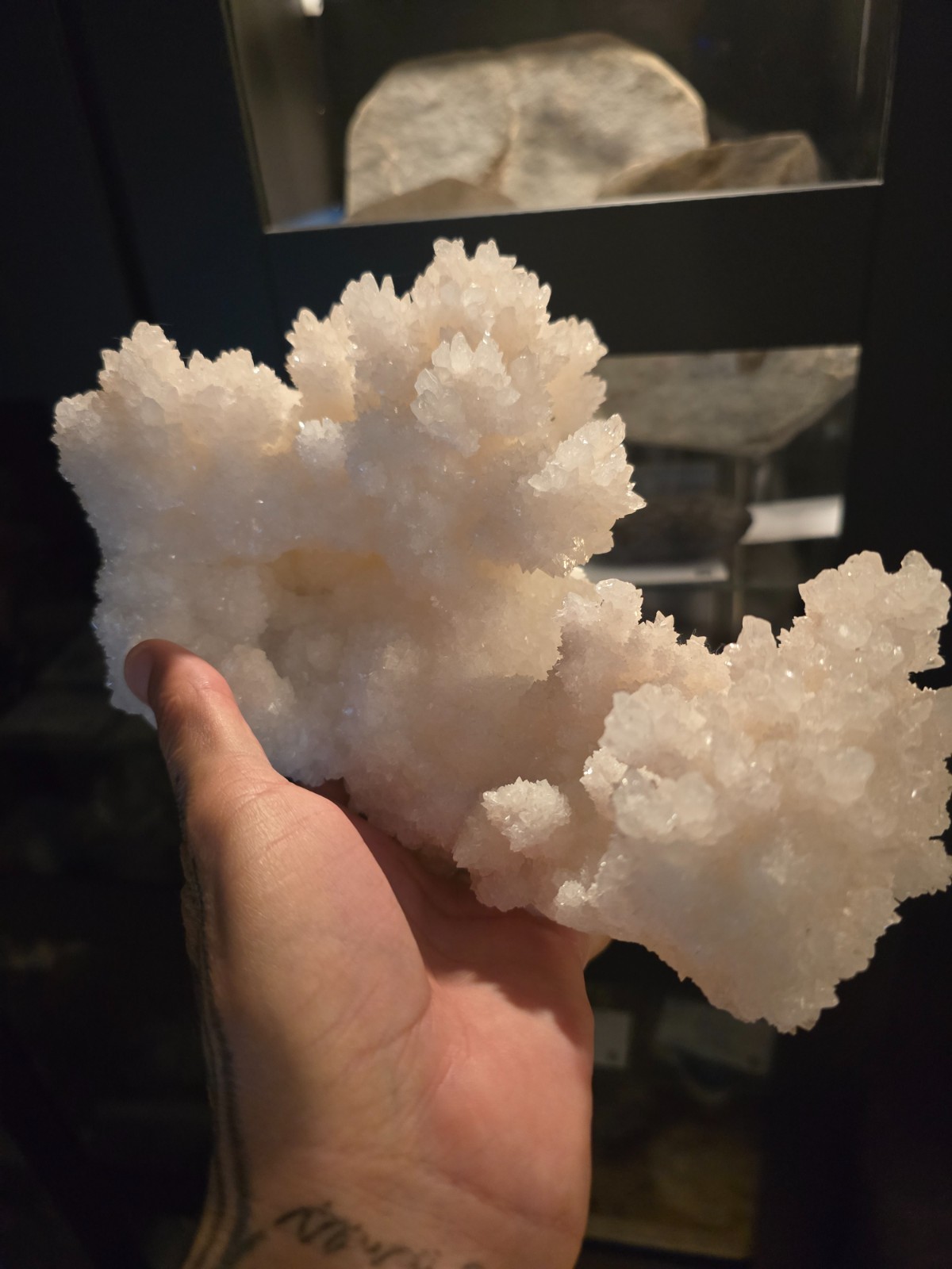 minerals and crystals/Aragonite Cave Calcite (Aragonite) minerals and crystals/Aragonite Cave Calcite (Aragonite)