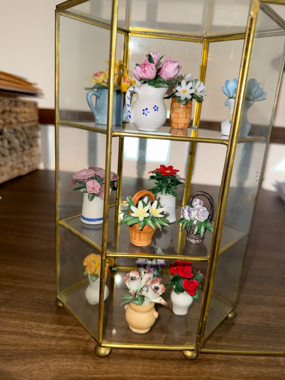 The Franklin Mint-Flower of the Year Collection The Franklin Mint-Flower of the Year Collection