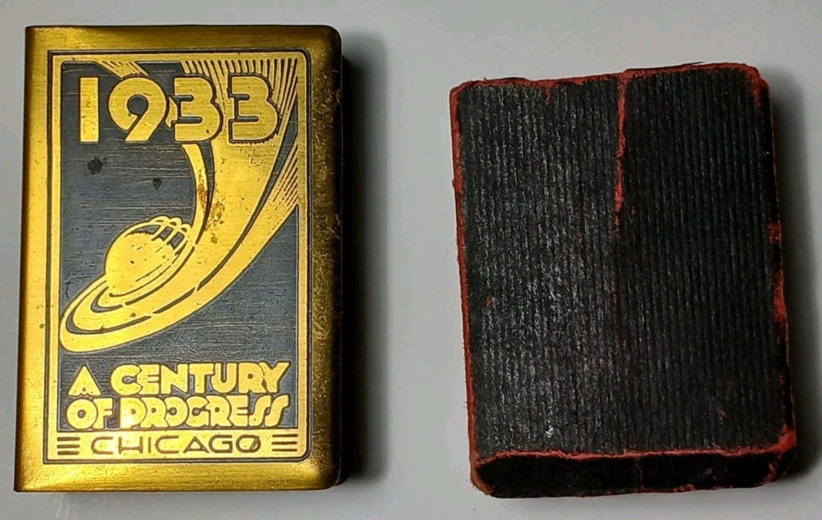 VINTAGE RARE MINI BIBLE HOLDER 1933 WORLDS FAIR CHICAGO A CENTURY OF PROGRESS VINTAGE RARE MINI BIBLE HOLDER 1933 WORLDS FAIR CHICAGO A CENTURY OF PROGRESS