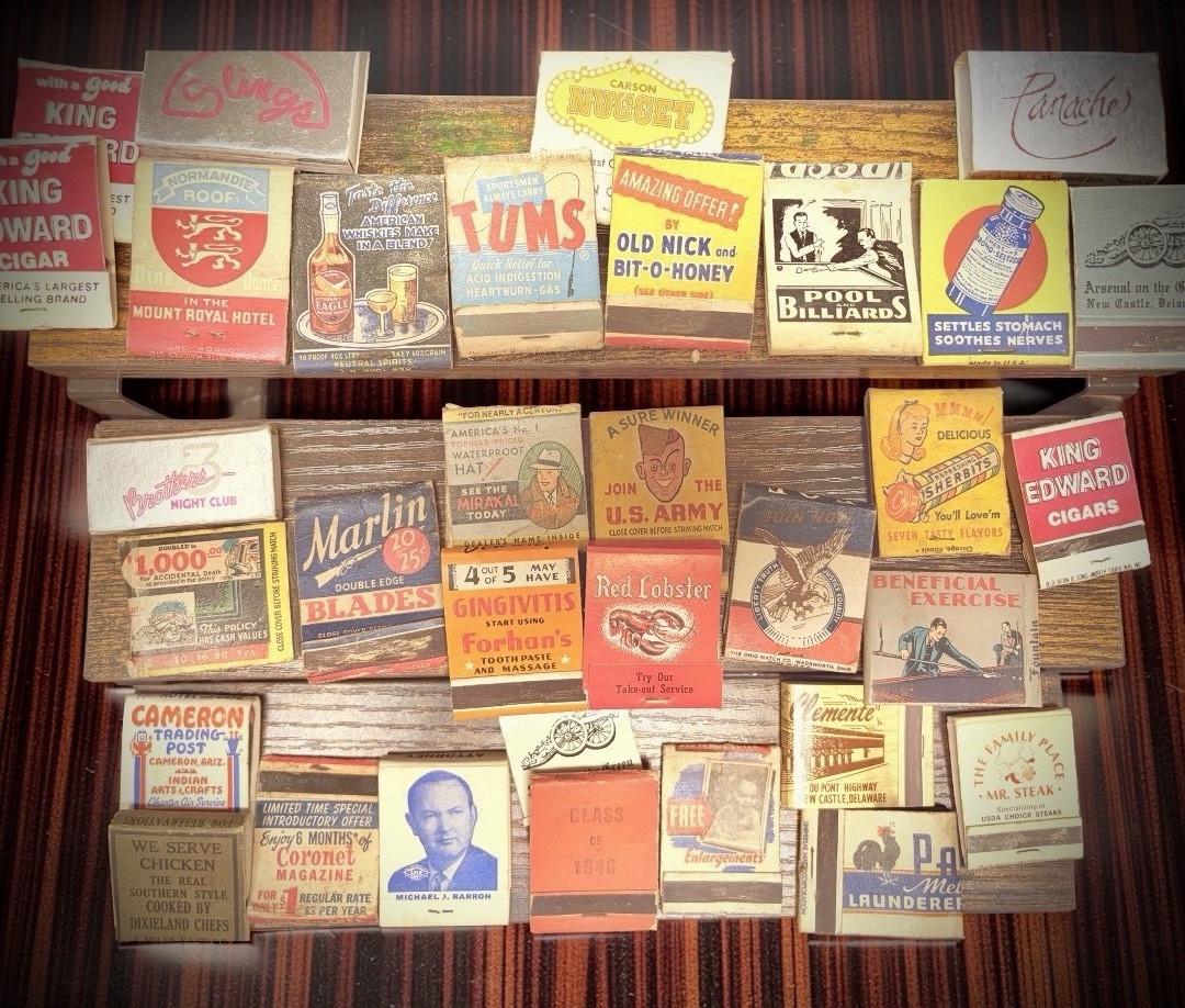33 Vintage Graphic Matchbooks Lot Advertising Hotels Mostly Pre-1950 Struck 33 Vintage Graphic Matchbooks Lot Advertising Hotels Mostly Pre-1950 Struck