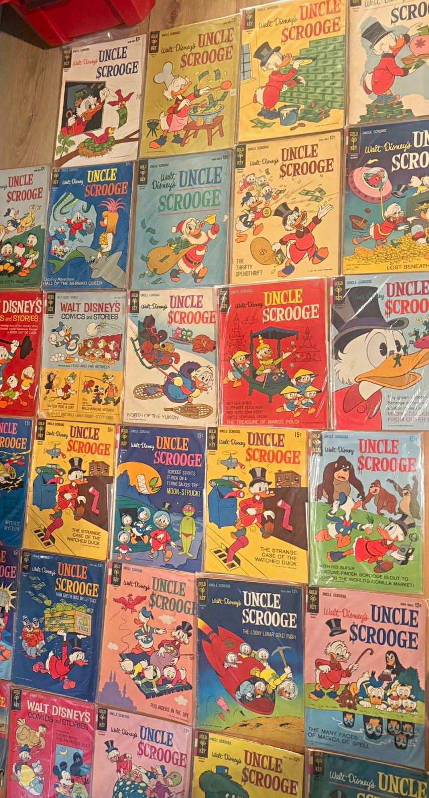 Gold Key Walt Disney Uncle Scrooge Comic Book Lot - Uncle Scrooge & Donald Duck Gold Key Walt Disney Uncle Scrooge Comic Book Lot - Uncle Scrooge & Donald Duck
