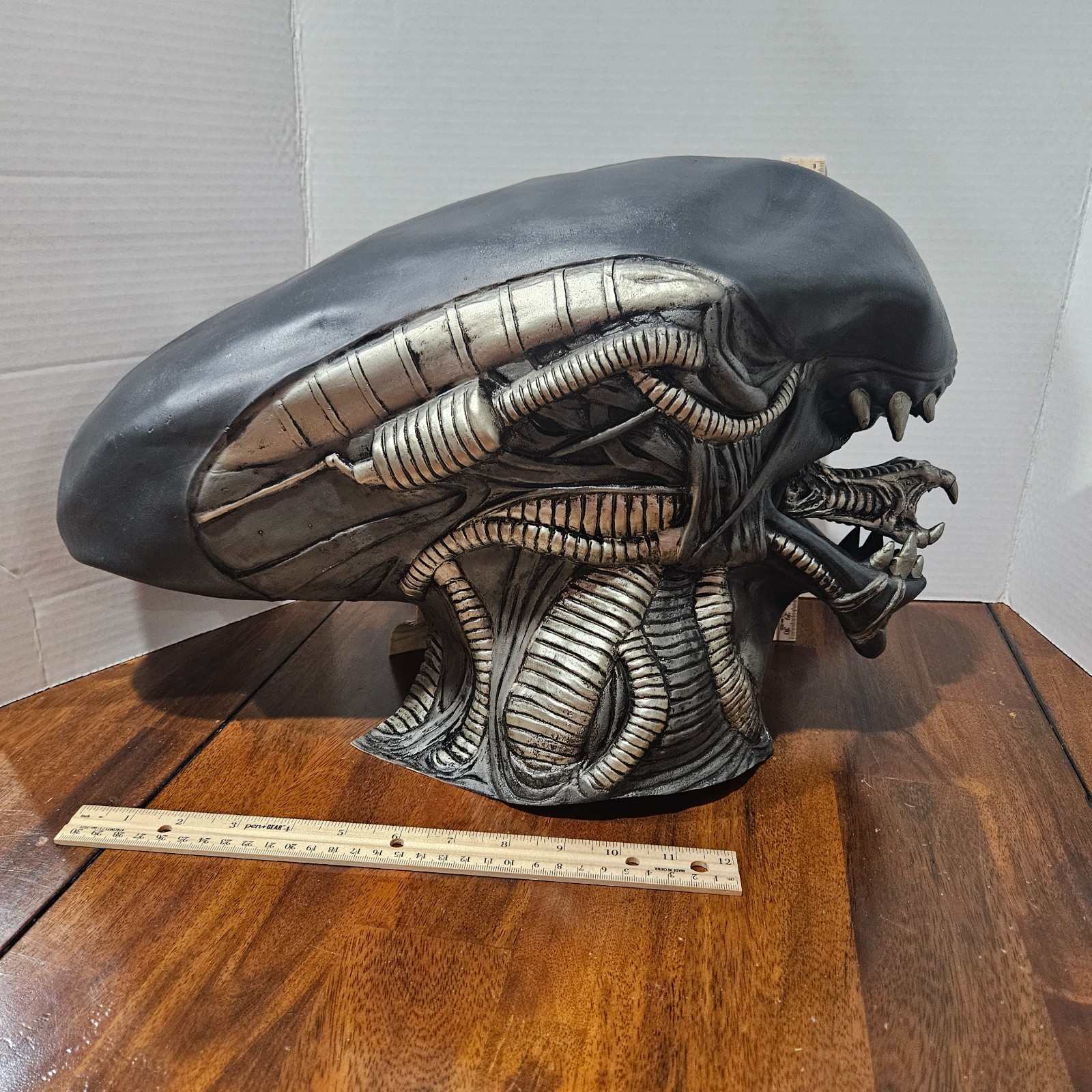 Alien Movie 1979 XENOMORPH FULL Head MASK Sci-Fi Horror Halloween - NICE Alien Movie 1979 XENOMORPH FULL Head MASK Sci-Fi Horror Halloween - NICE