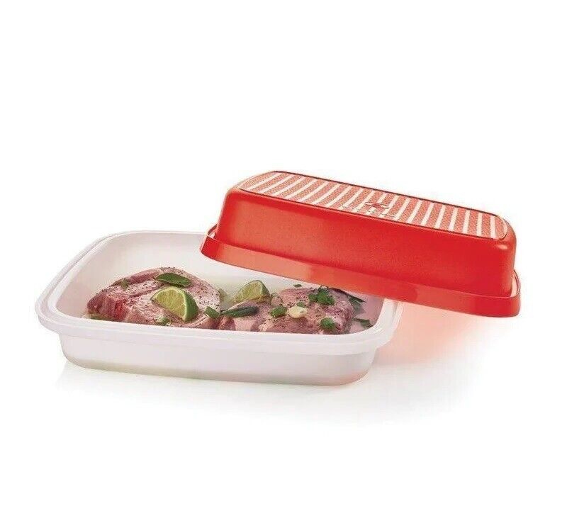 Tupperware Season-Serve Marinating Container Tupperware Season-Serve Marinating Container