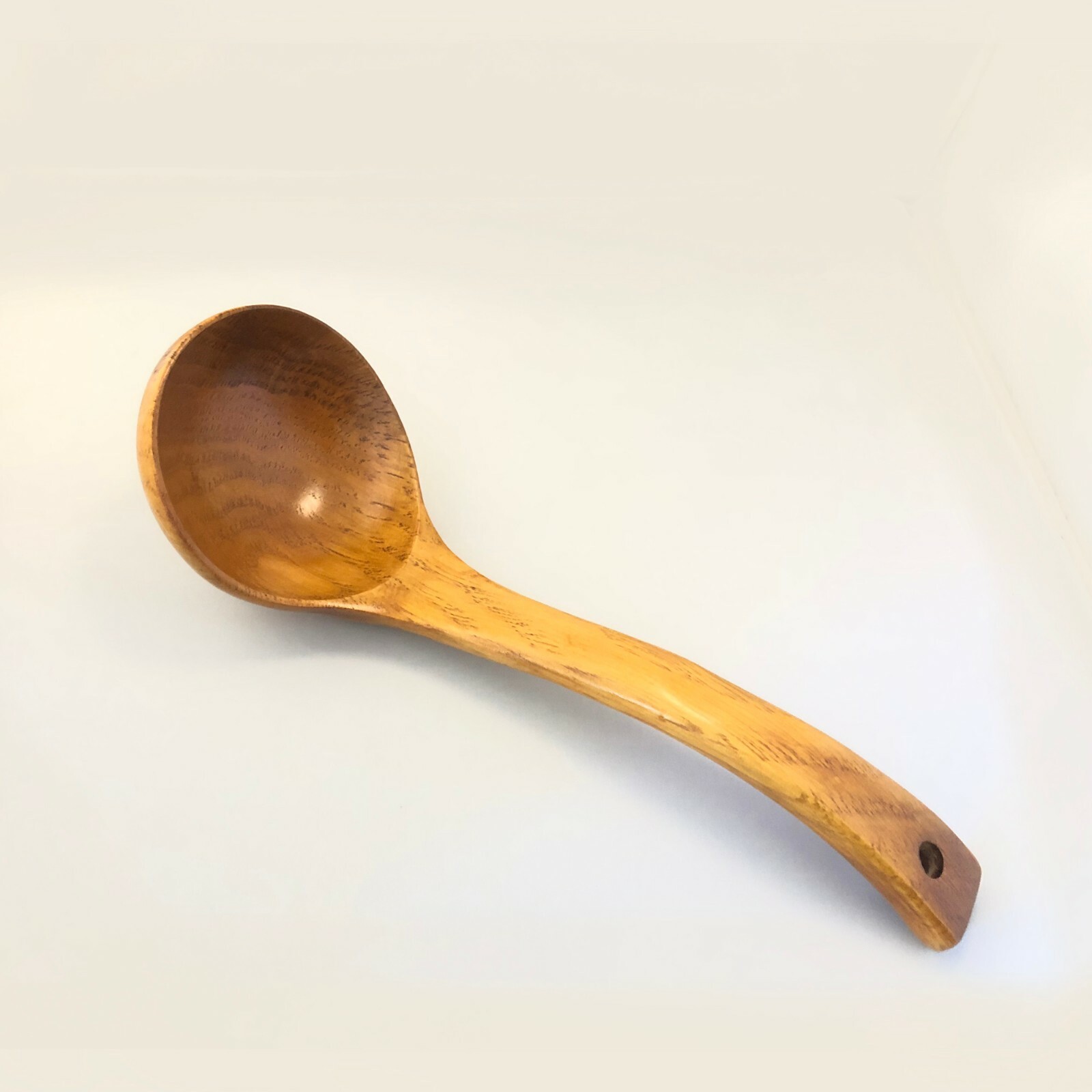 Large Wooden Kitchen Cooking Soup Gravy Porridge Serving Ladle Spoon S-4566 Large Wooden Kitchen Cooking Soup Gravy Porridge Serving Ladle Spoon S-4566