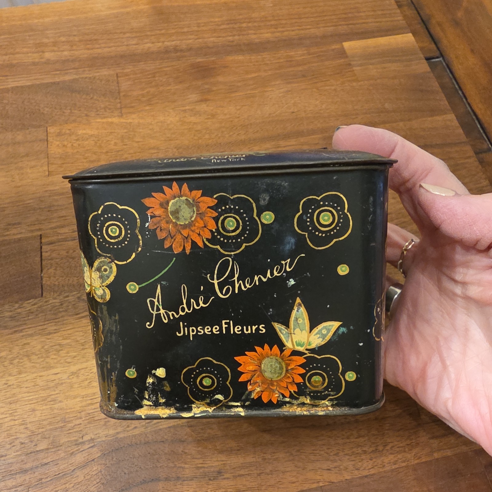 Antique Tin Andre Chenier New York "Jipsee Fleurs" 1920s black with flowers Antique Tin Andre Chenier New York "Jipsee Fleurs" 1920s black with flowers