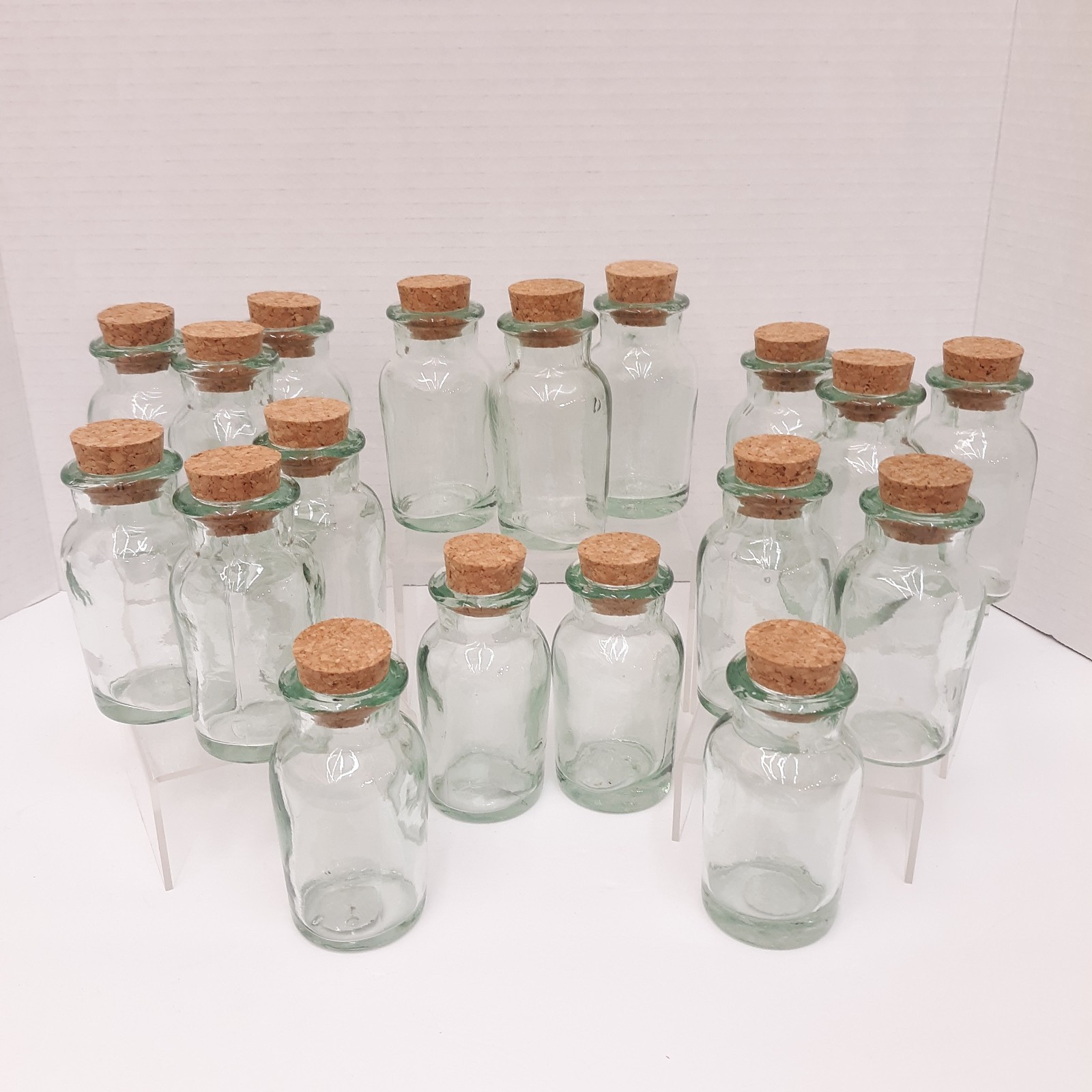 Vtg Thick Green Glass 18 Ct Spice Apothecary Jar Corked 2 Oz Hand Made Spain Vtg Thick Green Glass 18 Ct Spice Apothecary Jar Corked 2 Oz Hand Made Spain
