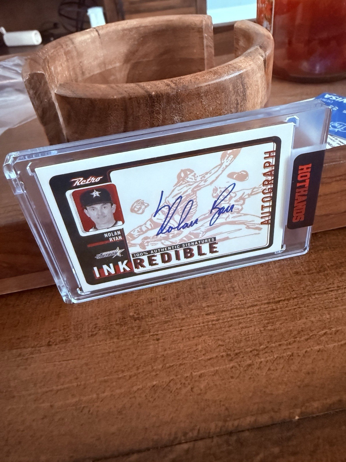 Upper Deck 2004 Fleer Retro Inkredible Nolan Ryan Hard Signed Auto Card NR Upper Deck 2004 Fleer Retro Inkredible Nolan Ryan Hard Signed Auto Card NR