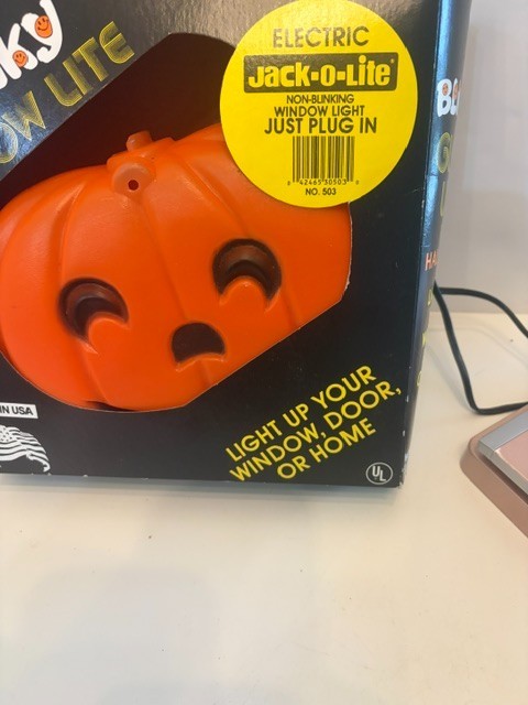Vintage Halloween Pumpkin Blinky Window Light Up Blow Mold USA Jack-o-lite 9"x7" Vintage Halloween Pumpkin Blinky Window Light Up Blow Mold USA Jack-o-lite 9"x7"