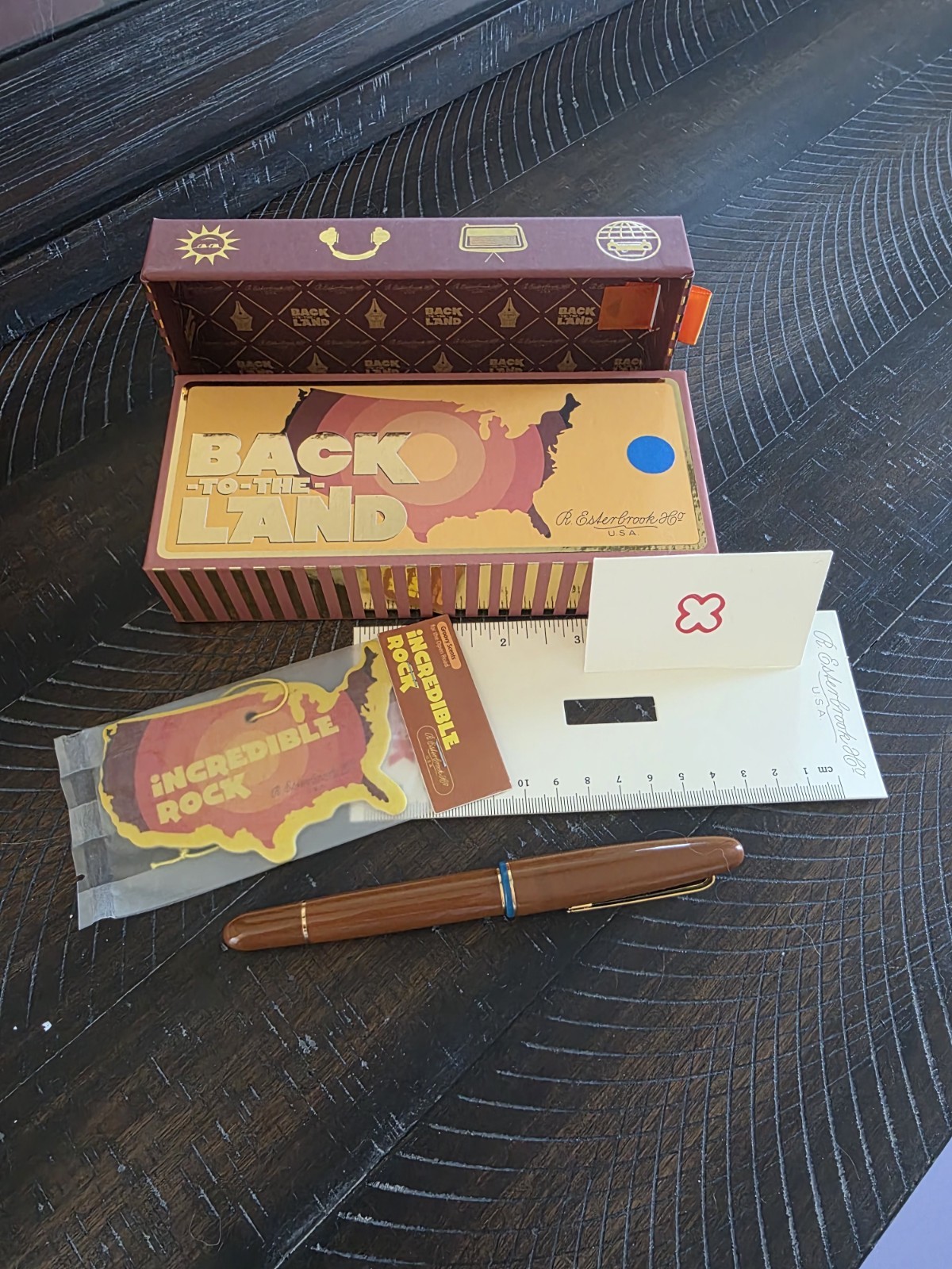 Esterbrook Estie Back To The Lands Incredible Rock Regular Size Fountain Pen Esterbrook Estie Back To The Lands Incredible Rock Regular Size Fountain Pen