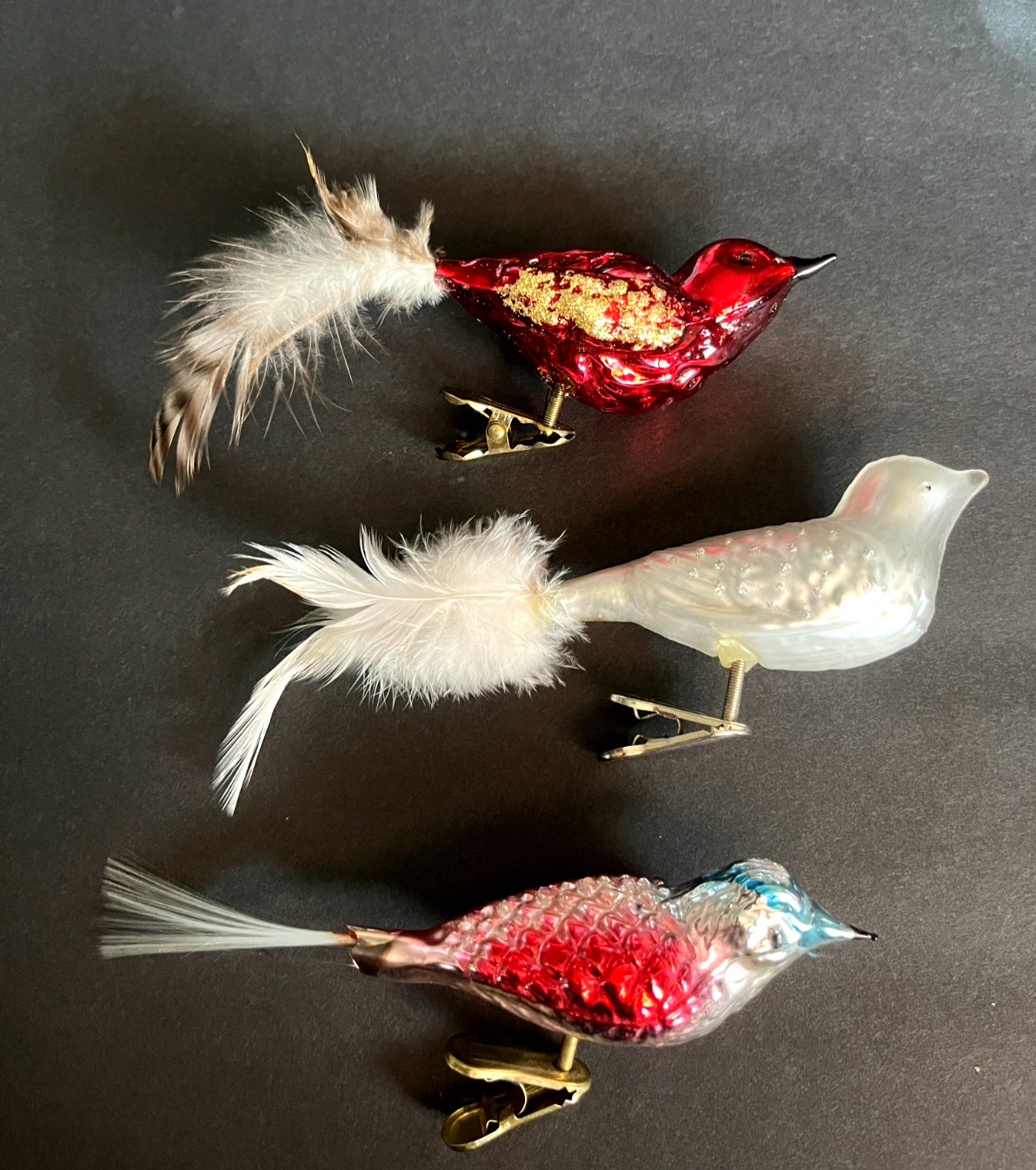 Vintage glass clip on bird Christmas ornaments 2 w/ feather tails 1 w/spun glass Vintage glass clip on bird Christmas ornaments 2 w/ feather tails 1 w/spun glass
