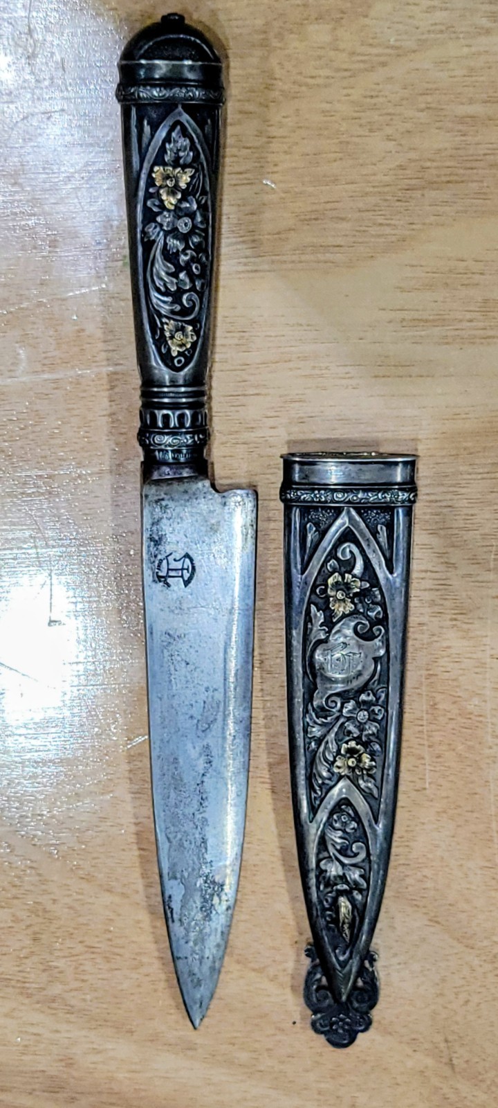 Rare ARGENTINA GAUCHO KNIFE w Sheath 800 Silver & 18K Gold SIGNED Blade LT TINO