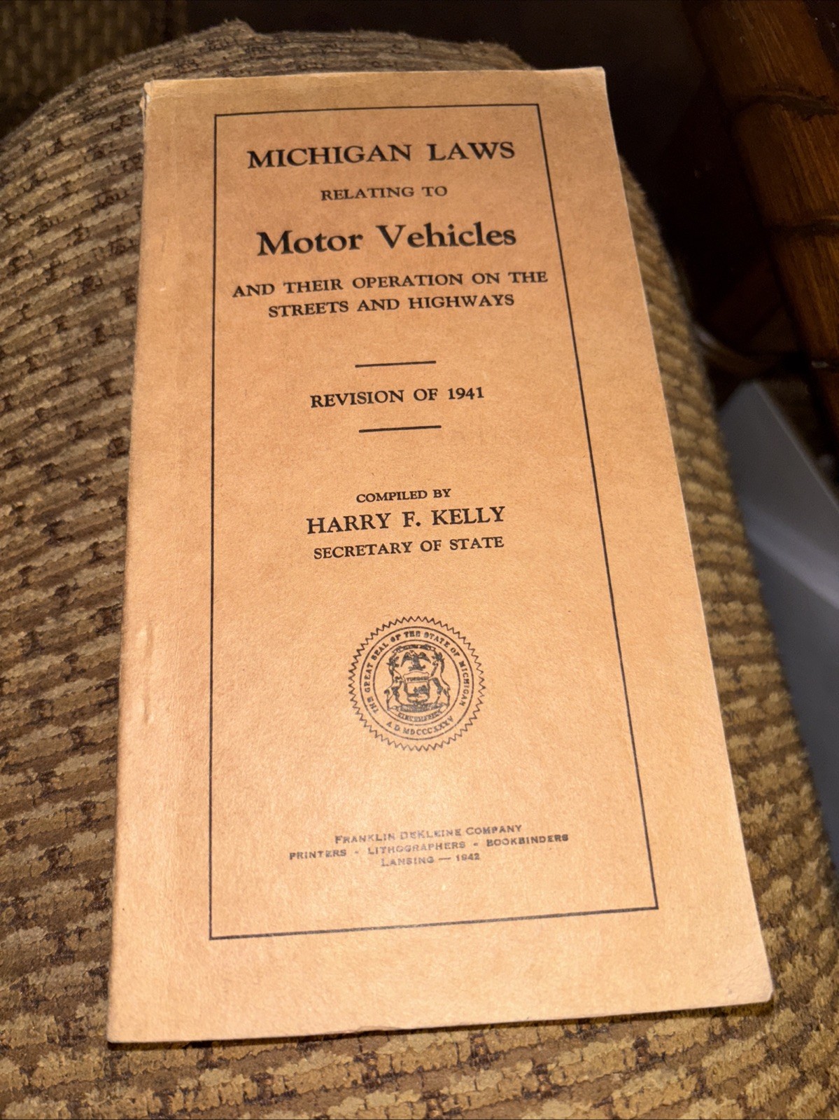 Vtg 1941 Michigan Laws Relating To MOTOR VEHICLES & Operation On Streets SOS Vtg 1941 Michigan Laws Relating To MOTOR VEHICLES & Operation On Streets SOS