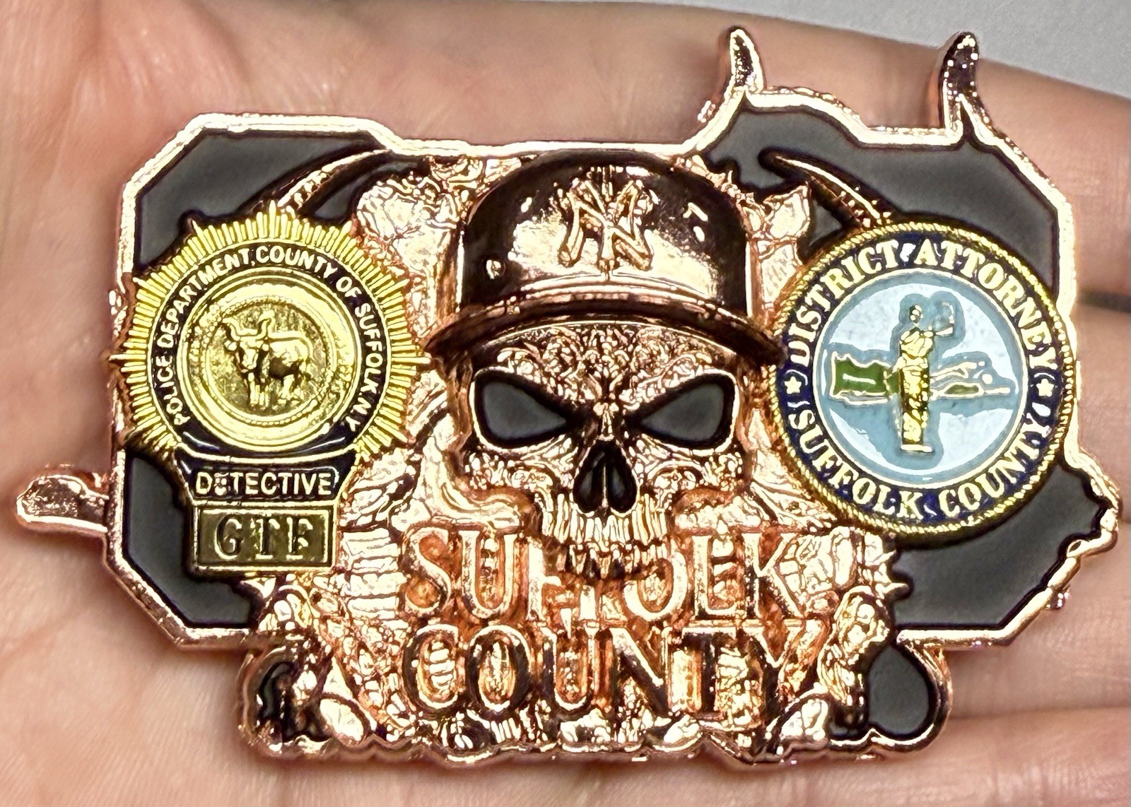 đź’ĄDelta Design Suffolk County Gang Task Force New York Challenge Coin In Box đź’ĄDelta Design Suffolk County Gang Task Force New York Challenge Coin In Box