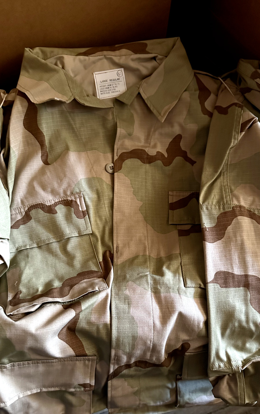 1 NIB NOS 3 COLOR DESERT CAMO BDU SHIRTS SIZE LARGE REGULAR 1 EACH UNUSED 1 NIB NOS 3 COLOR DESERT CAMO BDU SHIRTS SIZE LARGE REGULAR 1 EACH UNUSED