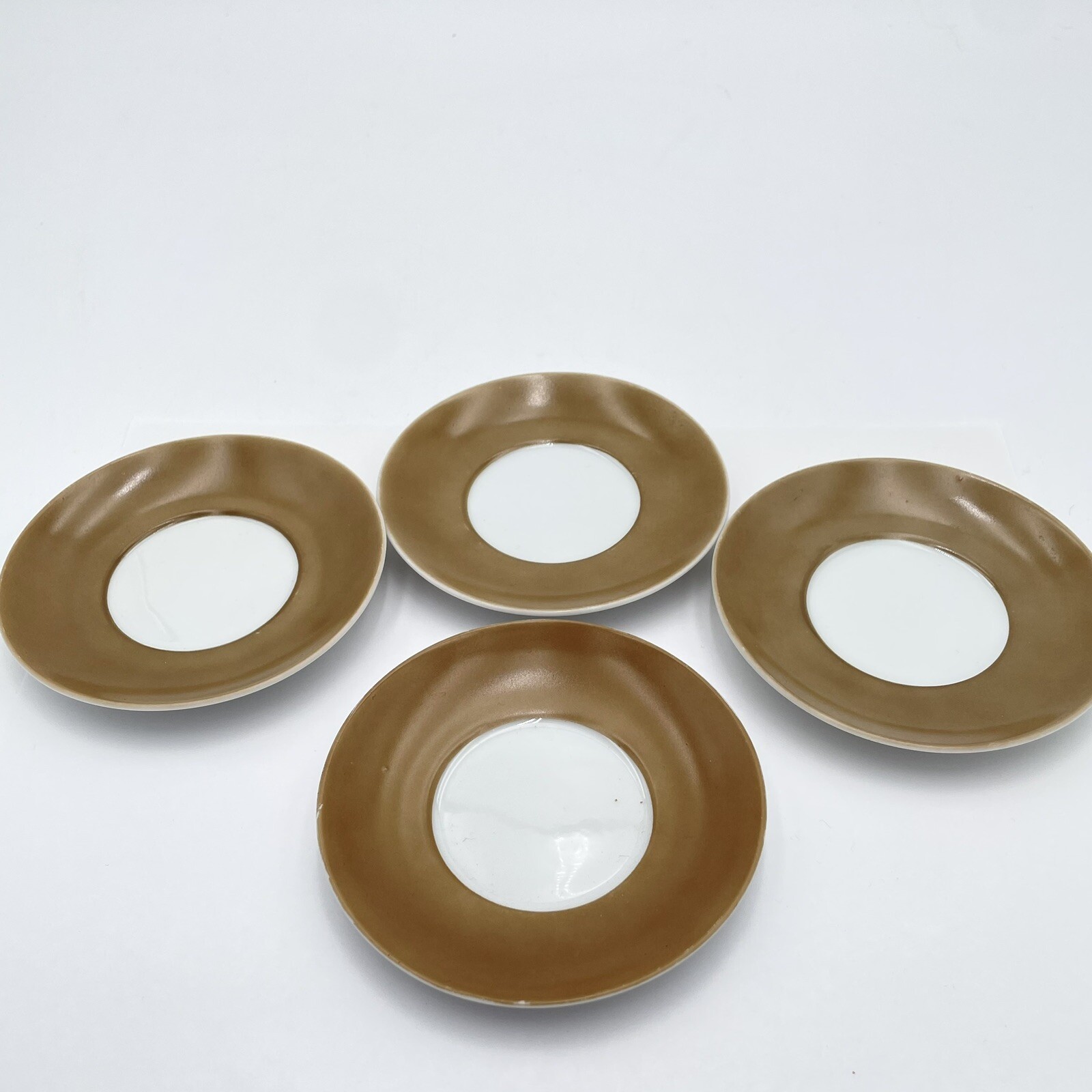 Vintage Kenji Fujita Beige Saucers for Espresso Cups (4 Saucers) SAUCERS ONLY Vintage Kenji Fujita Beige Saucers for Espresso Cups (4 Saucers) SAUCERS ONLY