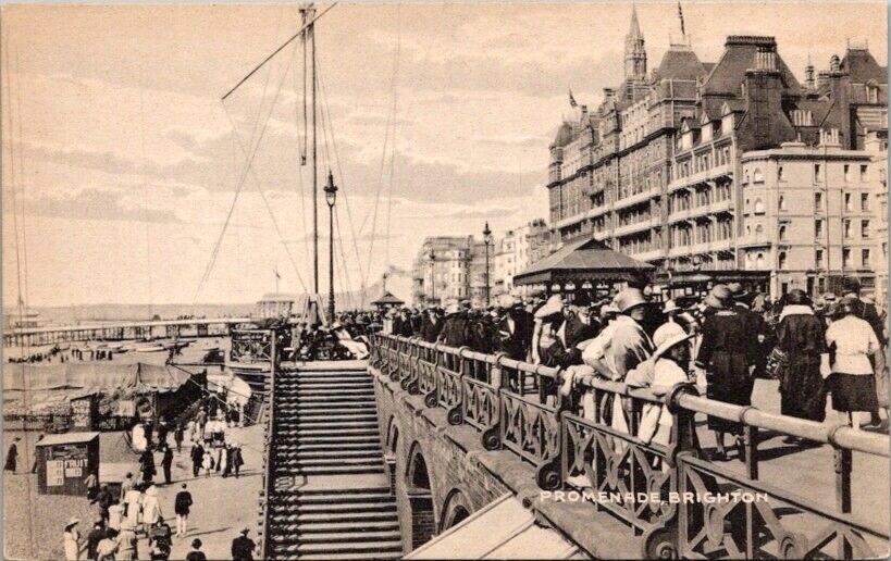 Postcard Crowd of People Promenade in Brighton United Kingdom UK  13582