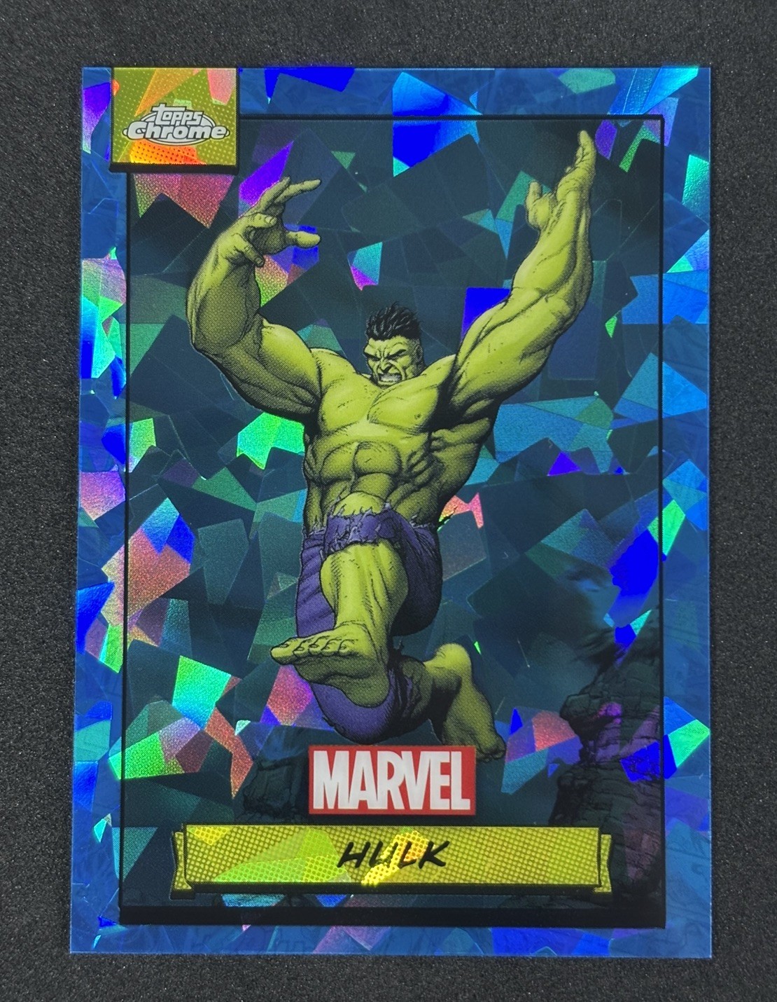 2024 Topps Chrome Marvel Sapphire Hulk #43 2024 Topps Chrome Marvel Sapphire Hulk #43
