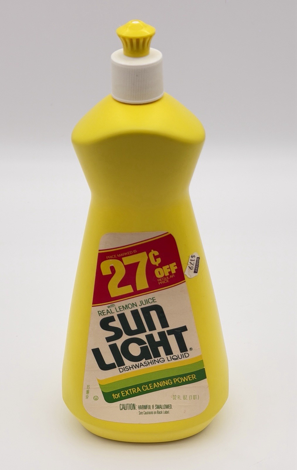 NOS Vintage Sunlight Dishwashing Liquid 32oz. With Real Lemon Juice NOS Vintage Sunlight Dishwashing Liquid 32oz. With Real Lemon Juice