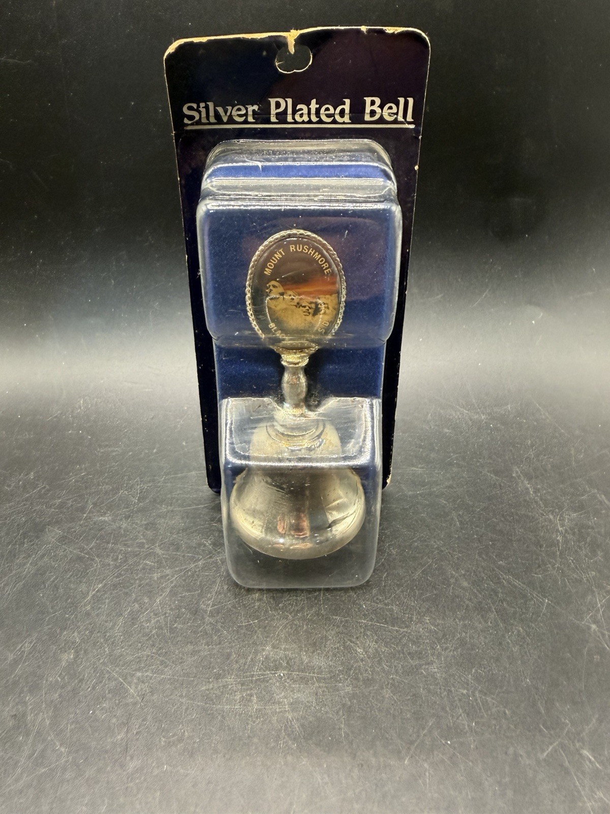 Vintage Silver Plated Bell US Collectible Mount Rushmore South Dakota 3.25” Vintage Silver Plated Bell US Collectible Mount Rushmore South Dakota 3.25”