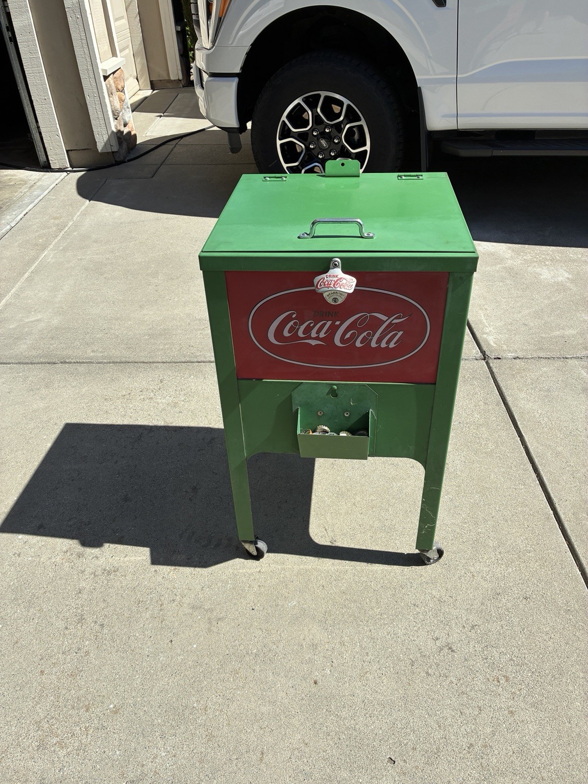 Reproduction of the 1929 Glascock Coca Cola Cooler Reproduction of the 1929 Glascock Coca Cola Cooler