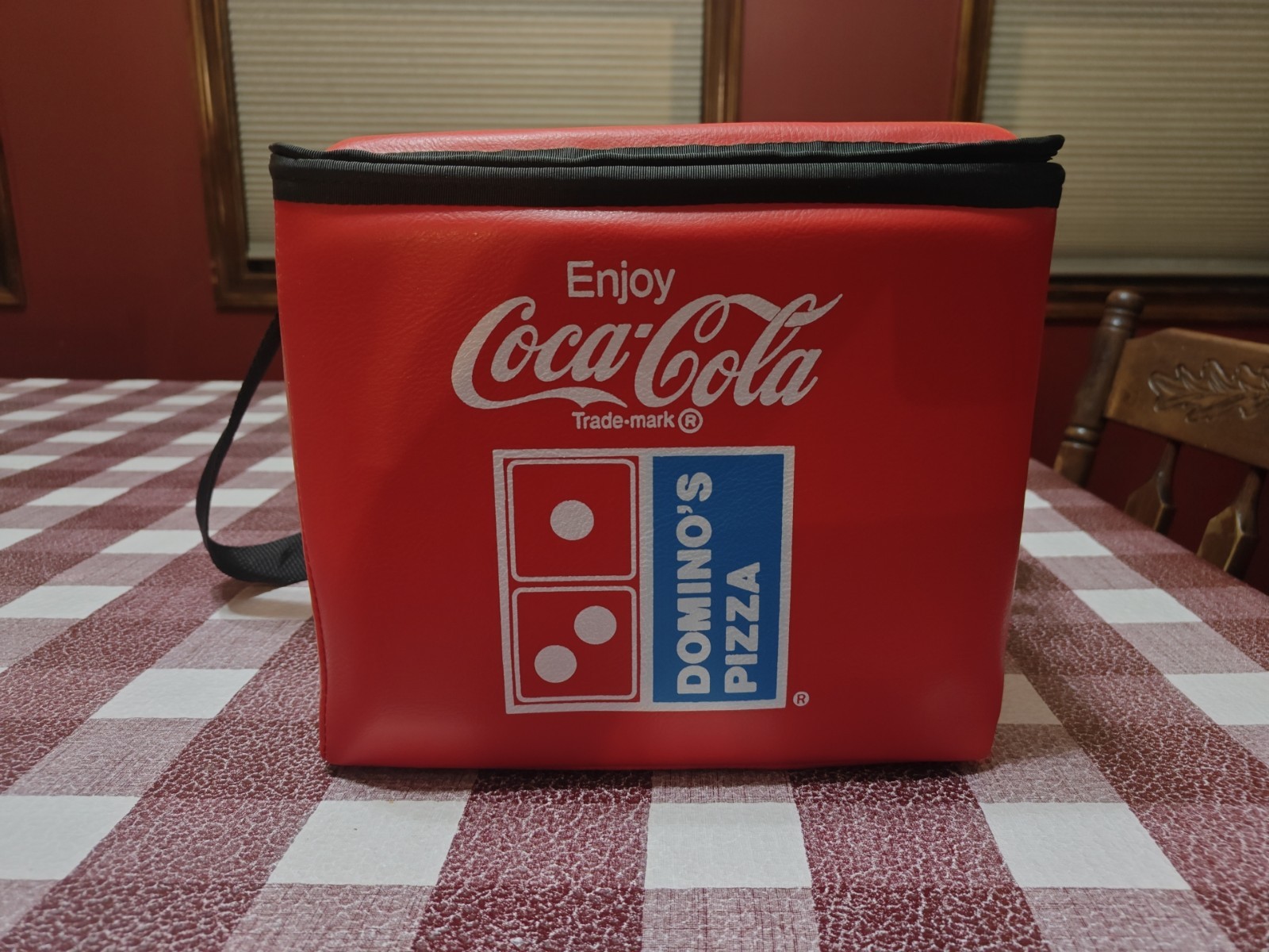 Vintage Enjoy Coca Cola Dominos Pizza Insulated Red Bag w Straps Vintage Enjoy Coca Cola Dominos Pizza Insulated Red Bag w Straps