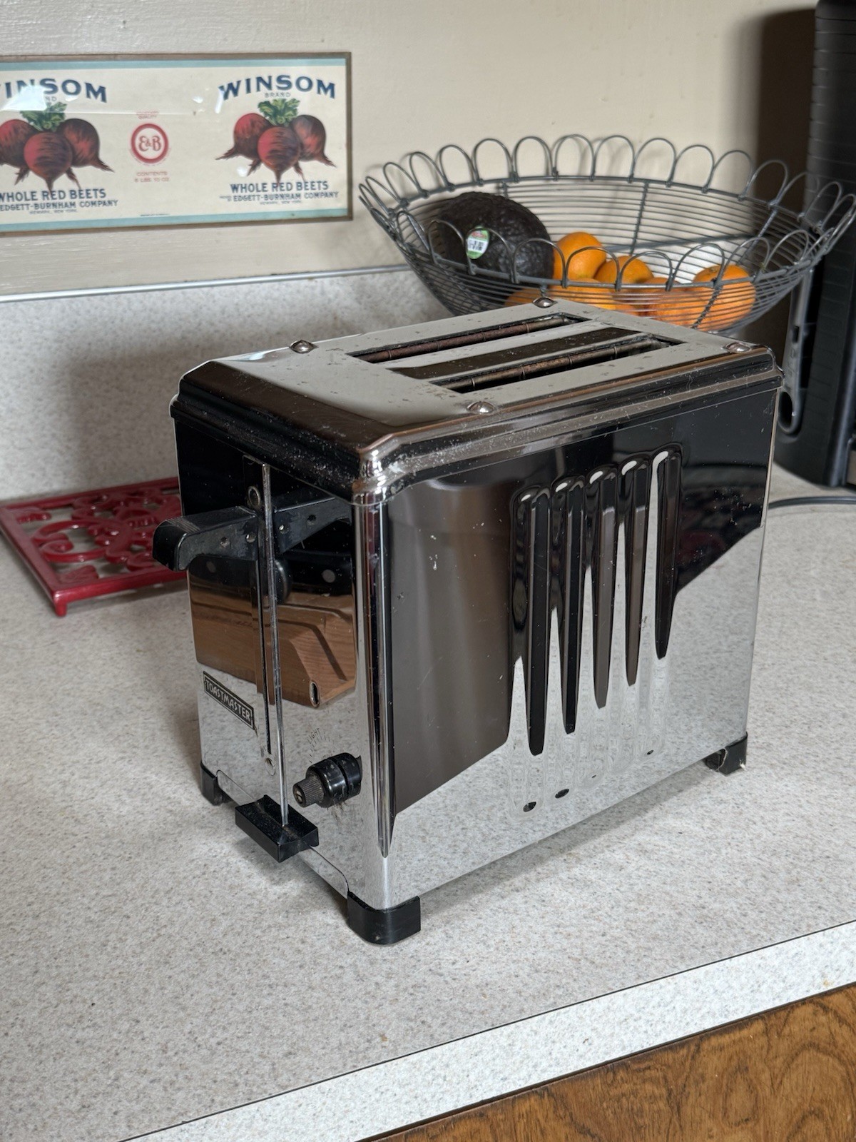 1930’s TOASTMASTER Chrome ART DECO Toaster Waterfall Design HEAVY (untested) 1930’s TOASTMASTER Chrome ART DECO Toaster Waterfall Design HEAVY (untested)