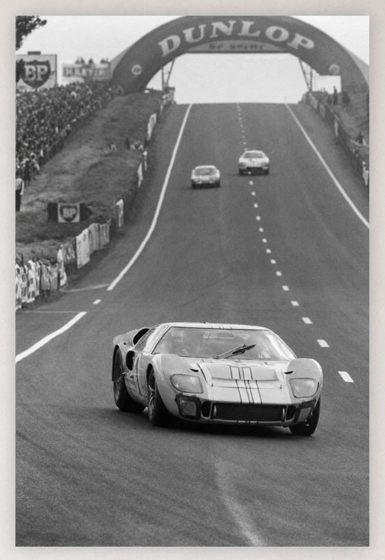 24X36 1966 LE MANS KEN MILES DENNY HULME FORD GT40 MKII PHOTO REPROD POSTER 24X36 1966 LE MANS KEN MILES DENNY HULME FORD GT40 MKII PHOTO REPROD POSTER