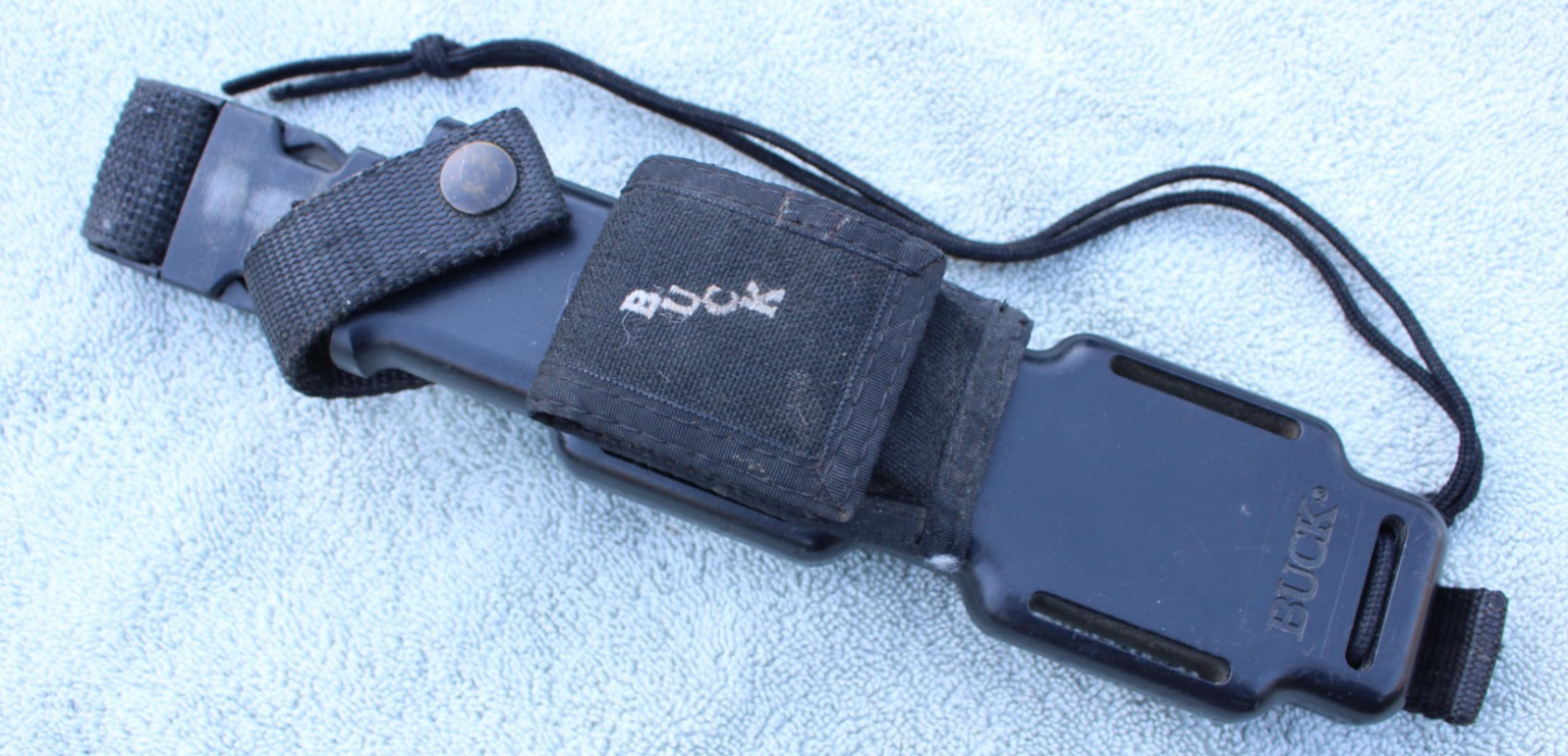 NICE VINTAGE BUCK KNIVES 184 BUCKMASTER KNIFE SHEATH & 1 POUCH ONLY NO KNIFE NICE VINTAGE BUCK KNIVES 184 BUCKMASTER KNIFE SHEATH & 1 POUCH ONLY NO KNIFE