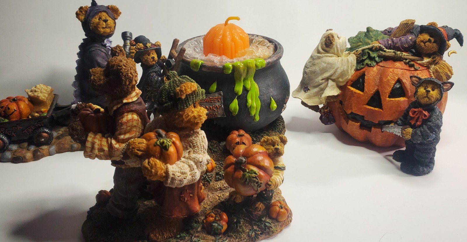 Boyd's Bears - Set of 4 Fall/Halloween Figures