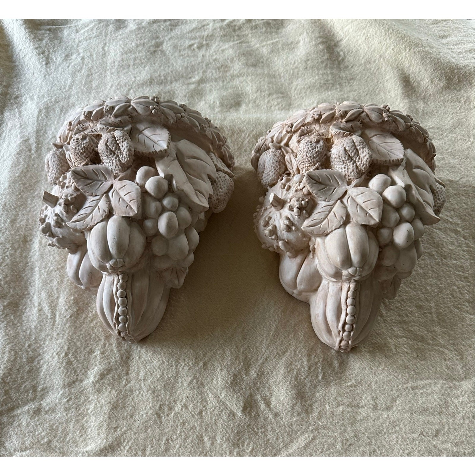 Vintage Wall Plaques set 2 Pocket Vases fruits cream neutral decor Pair Sconces