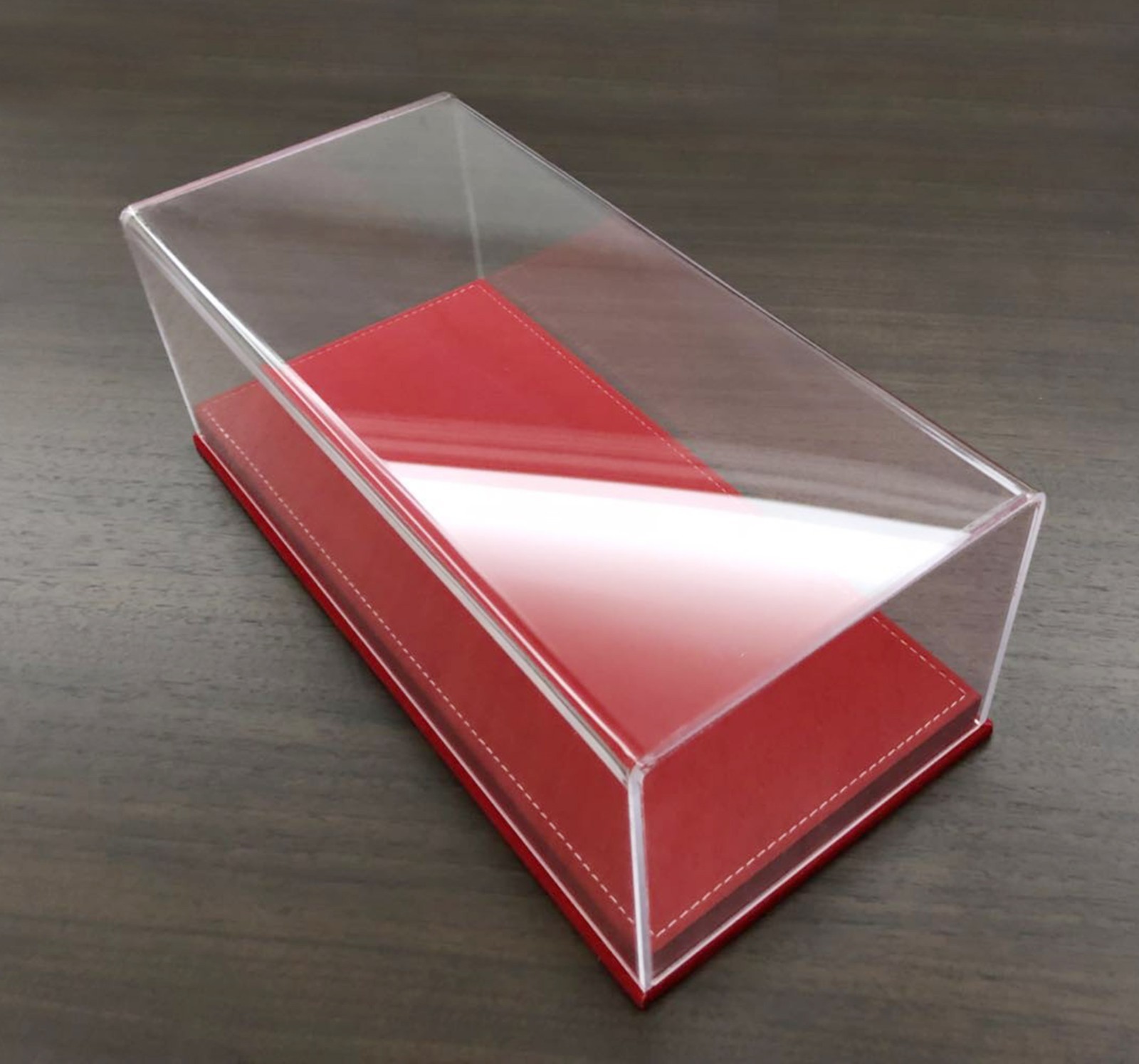1/18 Model Car Acrylic Case Leather Display Box Transparent Dustproof Customize 1/18 Model Car Acrylic Case Leather Display Box Transparent Dustproof Customize
