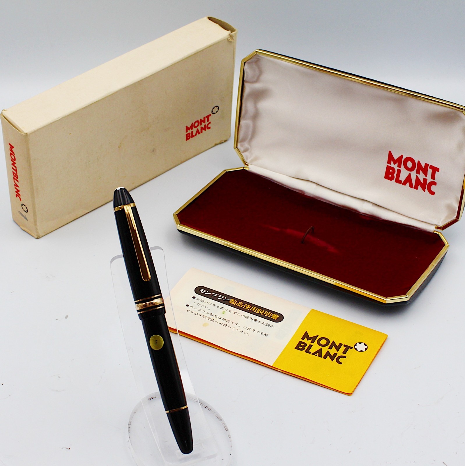 [Near mint] MONTBLANC Meisterstuck 146 70's Vintage Fountain Pen 14C 585 Nib F