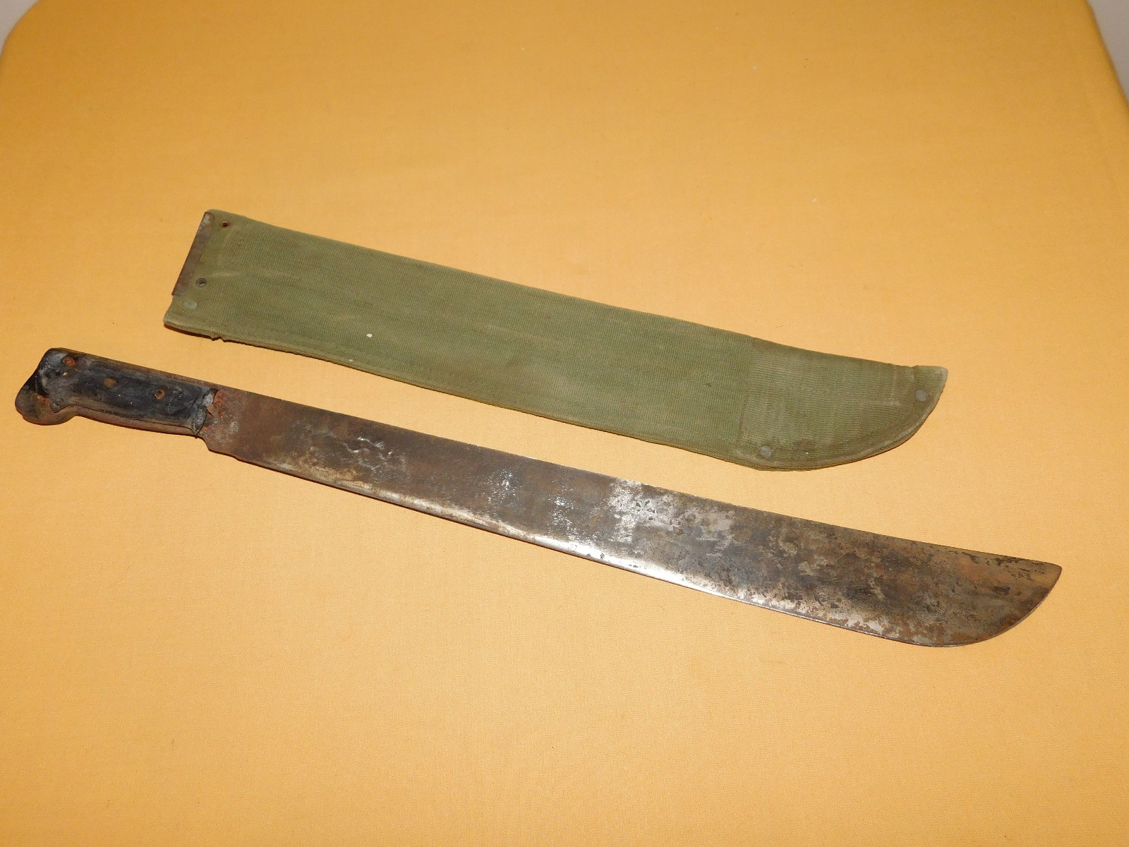VINTAGE 1945 WWII 22 3/4" LONG  LAWRENCE WILSON & SON AF/0100 JUNGLE MACHETE