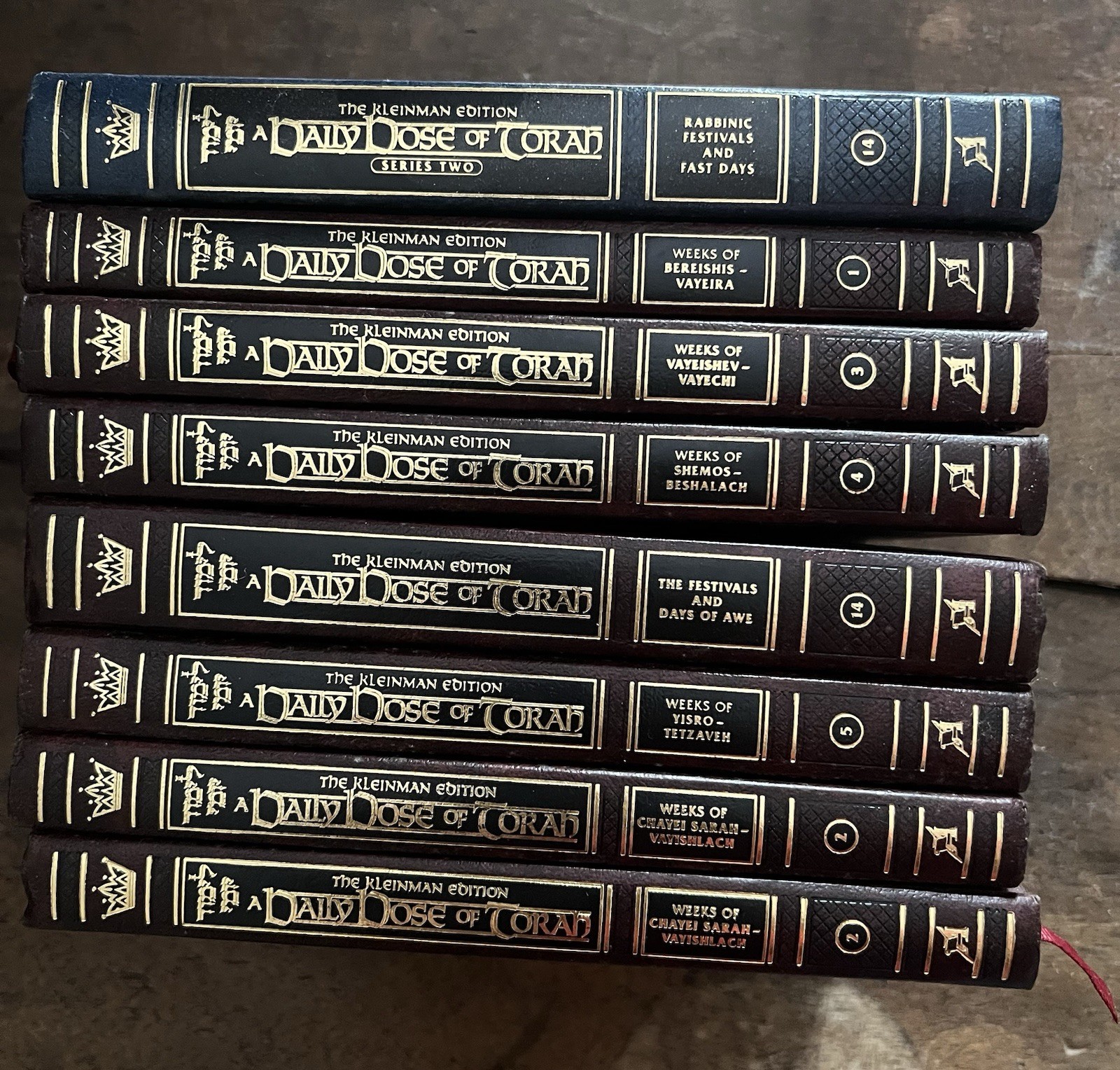 Eight Volume Kleinman Edition: A Daily Dose of Torah- published by ArtScroll Mes Eight Volume Kleinman Edition: A Daily Dose of Torah- published by ArtScroll Mes