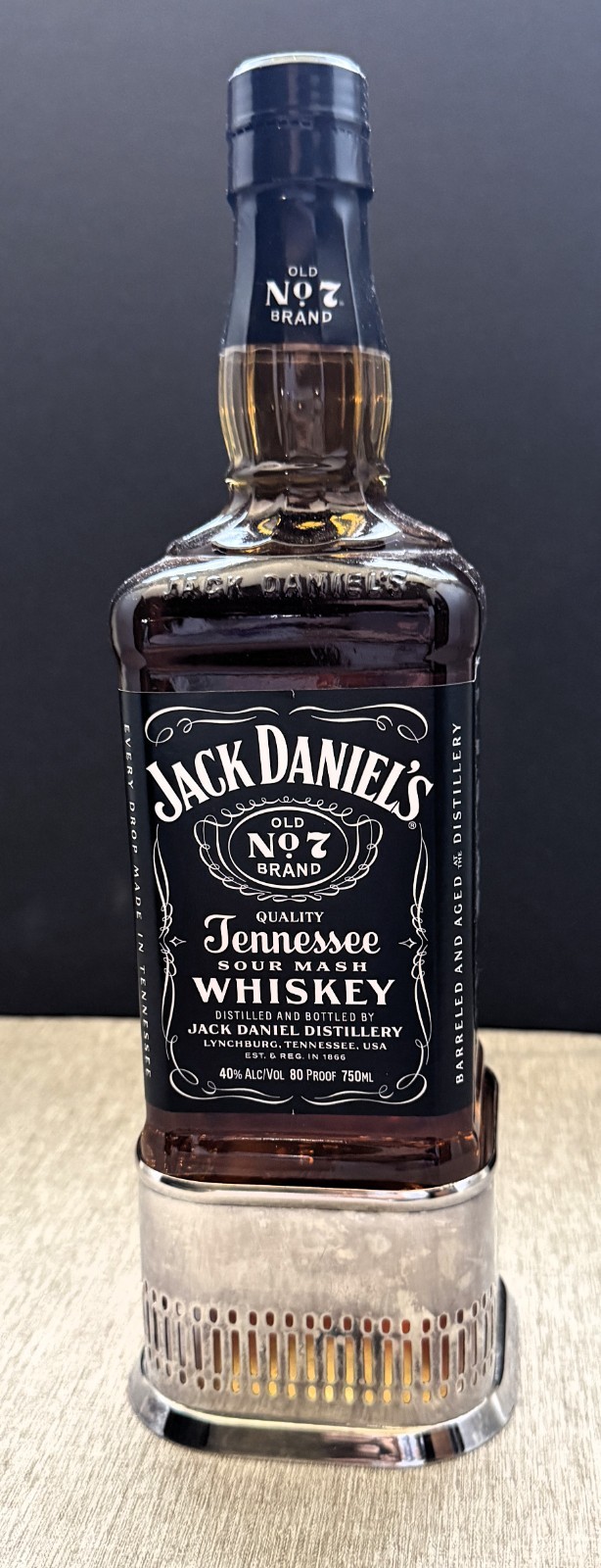 JACK DANIEL'S 750ml Bottle holder ~ Towle Fine Silverplate (BOTTLE NOT INCLUDED) JACK DANIEL'S 750ml Bottle holder ~ Towle Fine Silverplate (BOTTLE NOT INCLUDED)
