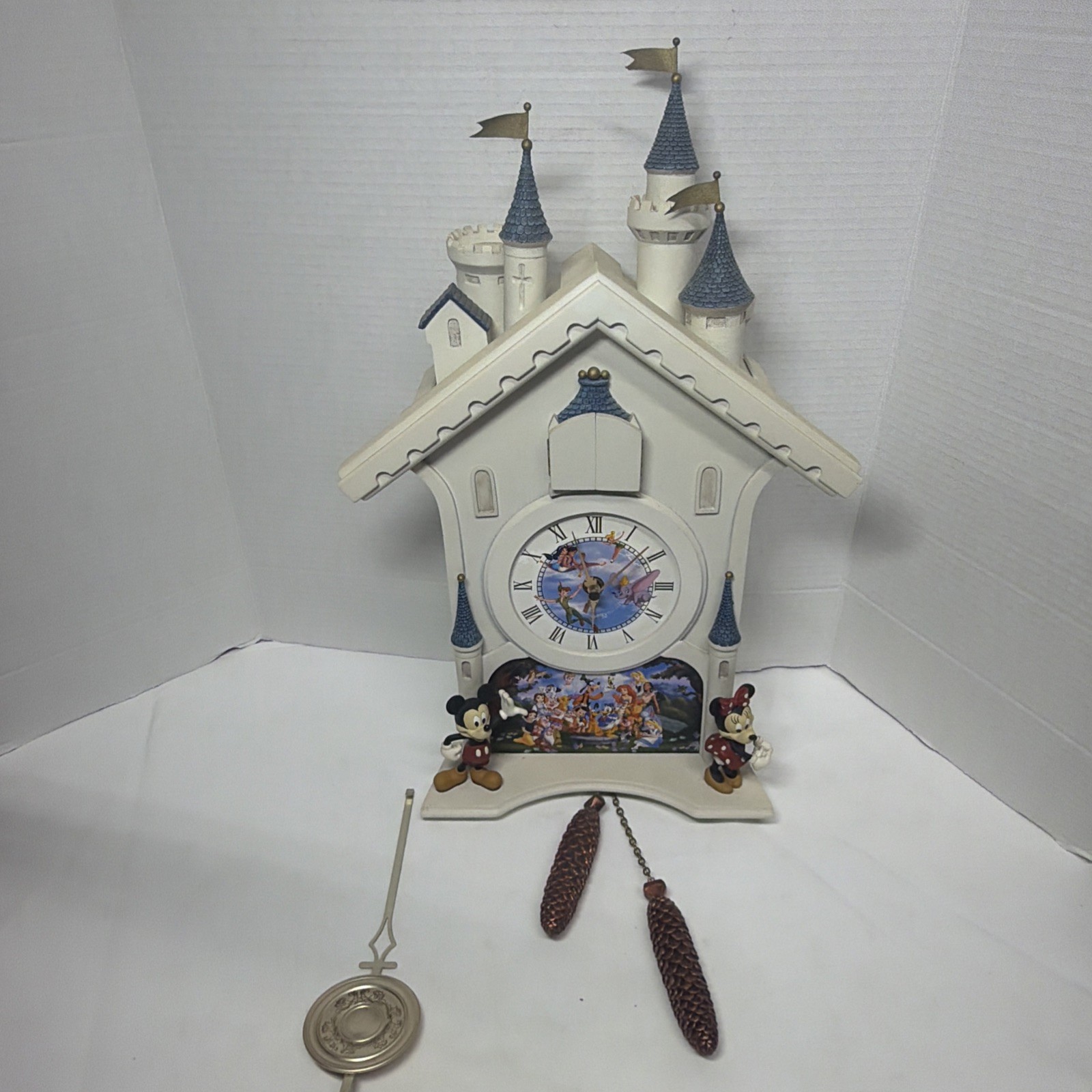 Bradford Exchange Disney Happiest of Times Cuckoo Clock Cinderella Castle TESTED Bradford Exchange Disney Happiest of Times Cuckoo Clock Cinderella Castle TESTED