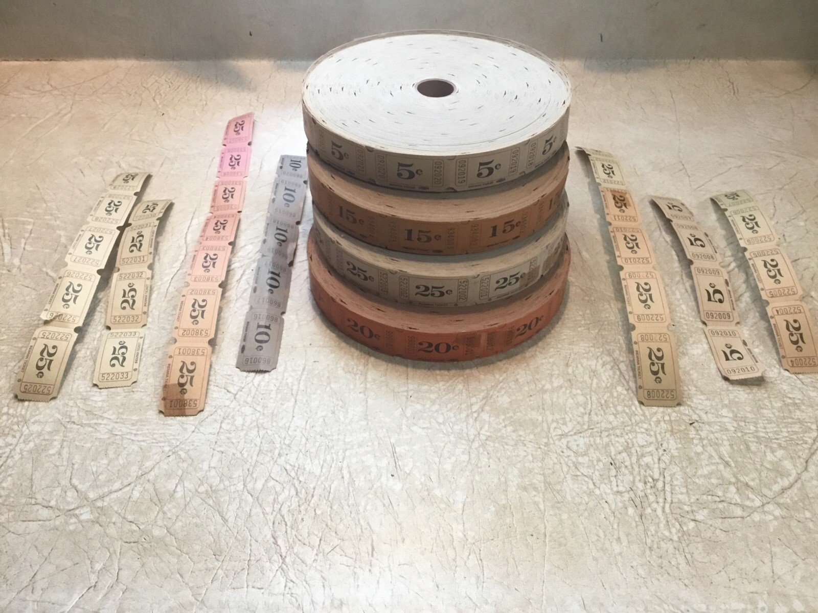 4 Vintage/antique amusement park ticket Roll 25 15 20 25 Cent New Dealers Lot 4 4 Vintage/antique amusement park ticket Roll 25 15 20 25 Cent New Dealers Lot 4